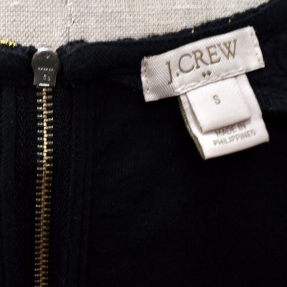 J Crew Black Knit Top Gold Metallic Trim Short Sleeves Back Zip - Women's Size S - Picture 6 of 7
